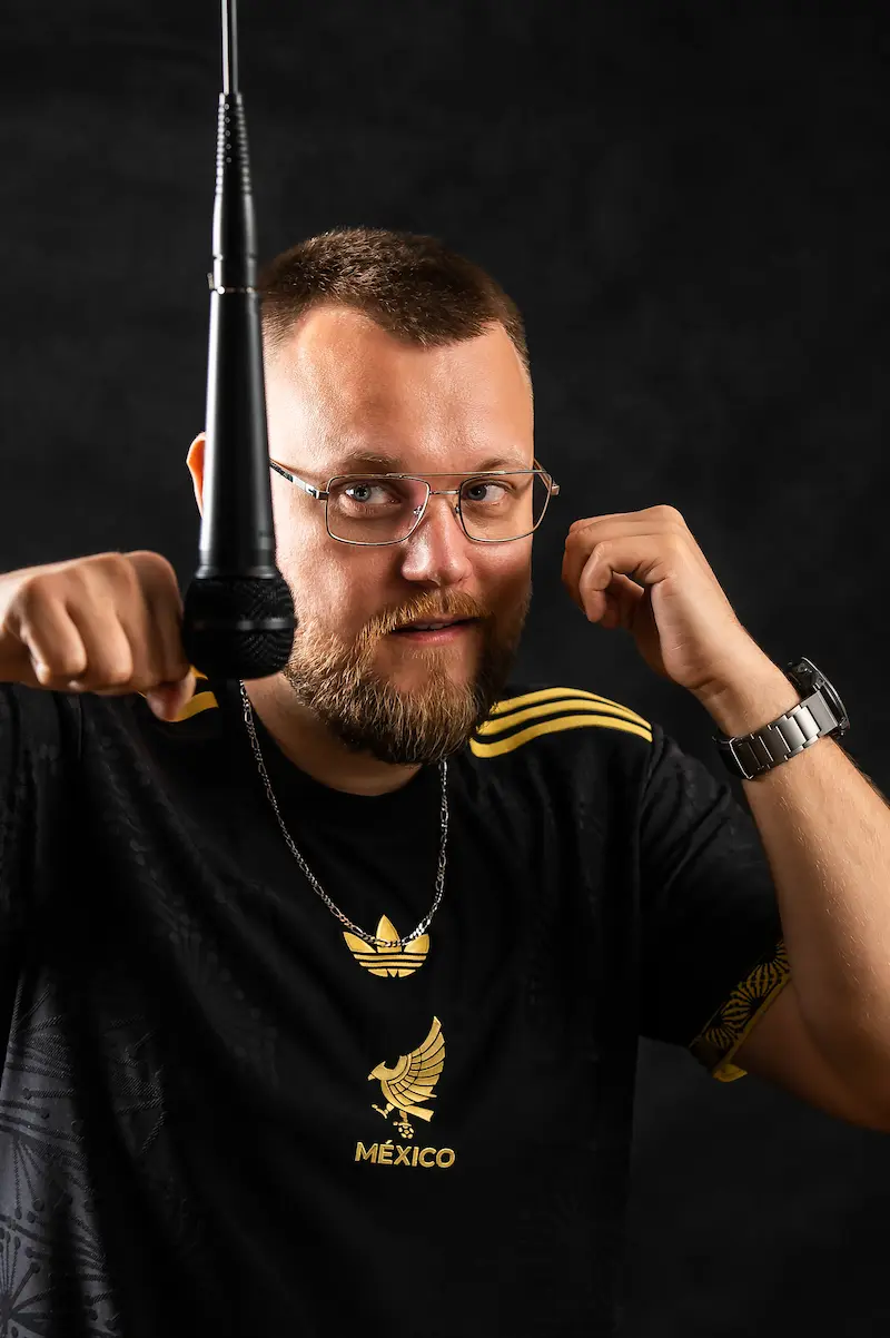 Stand-up comedy na scenie